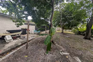 3400 NW 24th St, Lauderdale Lakes, FL 33311 - Photo 13