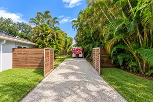 1823 SW 22nd St, Fort Lauderdale, FL 33315 - Photo 49