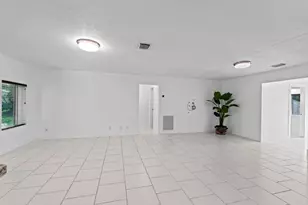 1823 SW 22nd St, Fort Lauderdale, FL 33315 - Photo 9