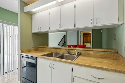 622 6th Way, West Palm Beach, FL 33407 - Photo 13