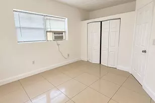 1711 NW 7th St, Fort Lauderdale, FL 33311 - Photo 9