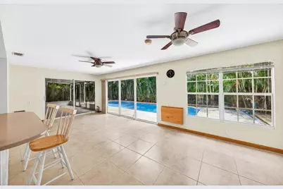 1540 NE 40th Street, Oakland Park, FL 33334 - Photo 13