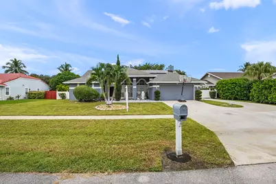 13820 Folkestone Circle, Wellington, FL 33414 - Photo 5