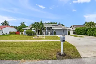 13820 Folkestone Cir, Wellington, FL 33414 - Photo 5