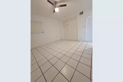 2716 NE 30th Place #105C, Fort Lauderdale, FL 33306 - Photo 11