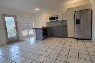 2716 NE 30th Pl, Fort Lauderdale, FL 33306 - Photo 1