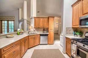 9260 Cypress Hollow Dr, Palm Beach Gardens, FL 33418 - Photo 9