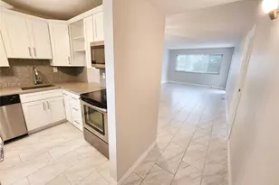 2300 Park Ln, Hollywood, FL 33021 - Photo 13