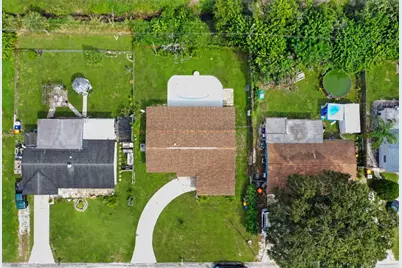 2424 1st Place SW, Vero Beach, FL 32962 - Photo 29