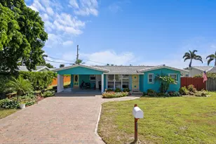 2750 NE 27th Cir, Boca Raton, FL 33431 - Photo 1