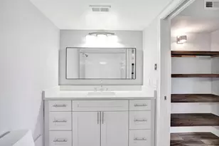 22970 Oxford Pl, Boca Raton, FL 33433 - Photo 19