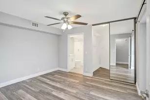 22970 Oxford Pl, Boca Raton, FL 33433 - Photo 23
