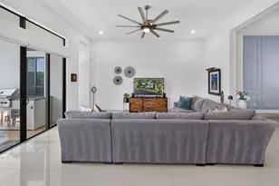 10490 S Lago Vista Cir, Parkland, FL 33076 - Photo 23