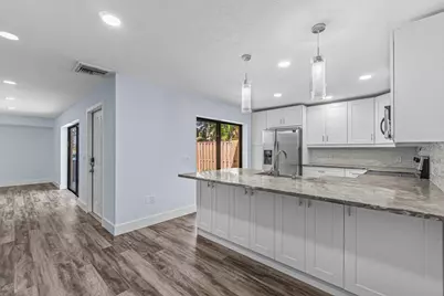 2929 SW 22nd Circle #32B, Delray Beach, FL 33445 - Photo 5