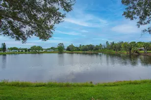 16 Santa Maria Ct, Port Saint Lucie, FL 34952 - Photo 41
