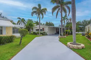 16 Santa Maria Ct, Port Saint Lucie, FL 34952 - Photo 3