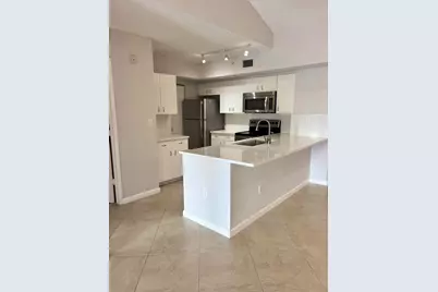 2640 S University Drive #305, Davie, FL 33328 - Photo 1