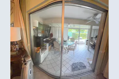 627 Laconia Circle #B, Lake Worth, FL 33467 - Photo 17
