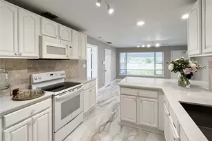 1010 NE 24th St, Pompano Beach, FL 33064 - Photo 5