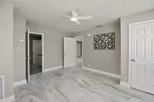 1010 NE 24th St, Pompano Beach, FL 33064 - Photo 17