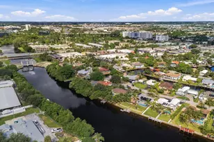 460 SW 18th Ct SW, Pompano Beach, FL 33060 - Photo 13