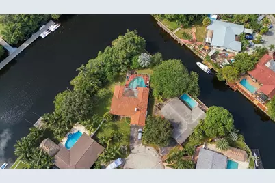 460 SW 18th Court SW, Pompano Beach, FL 33060 - Photo 3