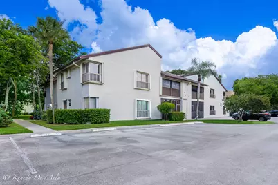 3127 Cocoplum Circle, Coconut Creek, FL 33063 - Photo 31