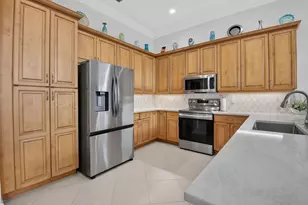 7403 Twin Falls Dr, Boynton Beach, FL 33437 - Photo 5