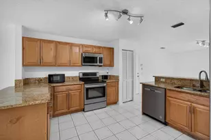 10621 Wheelhouse Cir, Boca Raton, FL 33428 - Photo 19