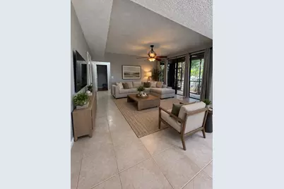 1000 NW 105th Way #1000, Plantation, FL 33322 - Photo 3