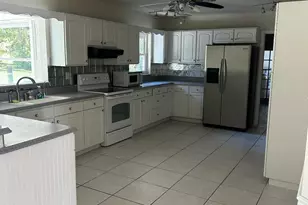 384 W Ariel Rd, Edgewater, FL 32141 - Photo 5