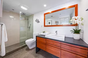 5510 N Ocean Dr, Singer Island, FL 33404 - Photo 23