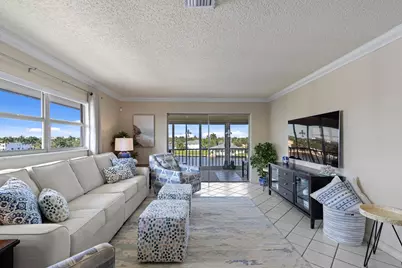 711 N Riverside Drive #401, Pompano Beach, FL 33062 - Photo 5