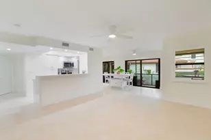 12660 Shoreline Dr, Wellington, FL 33414 - Photo 7