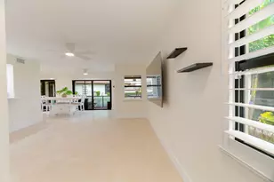 12660 Shoreline Dr, Wellington, FL 33414 - Photo 5