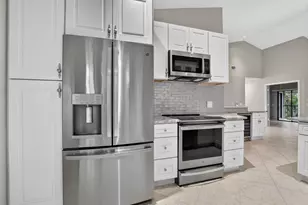 7864 Lexington Club Blvd, Delray Beach, FL 33446 - Photo 3