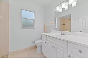 8600 Uranus Terrace, West Palm Beach, FL 33403 - Photo 15