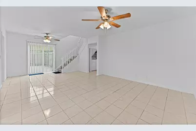 8600 Uranus Terrace, West Palm Beach, FL 33403 - Photo 11