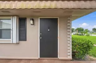 334 Seville N, Delray Beach, FL 33446 - Photo 9