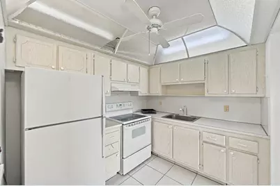 334 Seville N, Delray Beach, FL 33446 - Photo 19