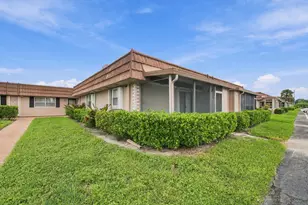 334 Seville N, Delray Beach, FL 33446 - Photo 3