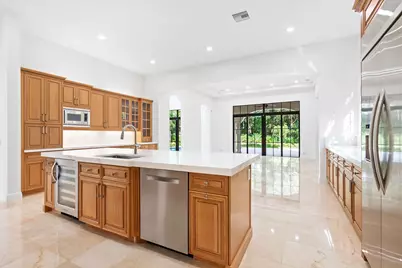 8242 Emerald Avenue, Parkland, FL 33076 - Photo 15