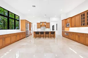 8242 Emerald Ave, Parkland, FL 33076 - Photo 17