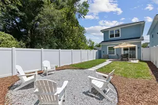 911 S 7th St, Fernandina Beach, FL 32034 - Photo 5
