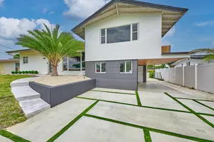 2426 Key Largo Ln, Fort Lauderdale, FL 33312 - Photo 3