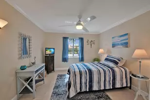 10223 N Circle Lake Dr, Boynton Beach, FL 33437 - Photo 17