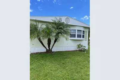 7 La Paloma Lane, Port Saint Lucie, FL 34952 - Photo 5