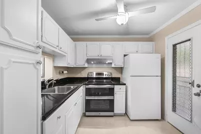 202 SE 10th Street #205, Dania Beach, FL 33004 - Photo 11