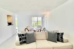17570 Atlantic Blvd, Sunny Isles Beach, FL 33160 - Photo 9