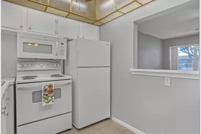312 Camden N, West Palm Beach, FL 33417 - Photo 11